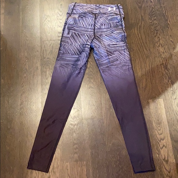 Black and white UA workout leggings. - Picture 2 of 2